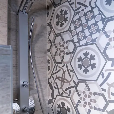 Albanis Apartman Koliósz