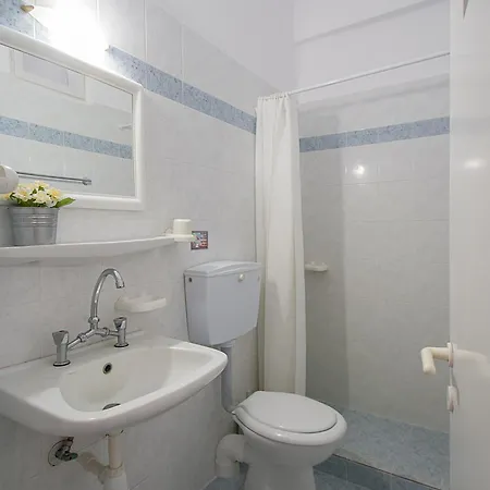 Apartman Albanis *